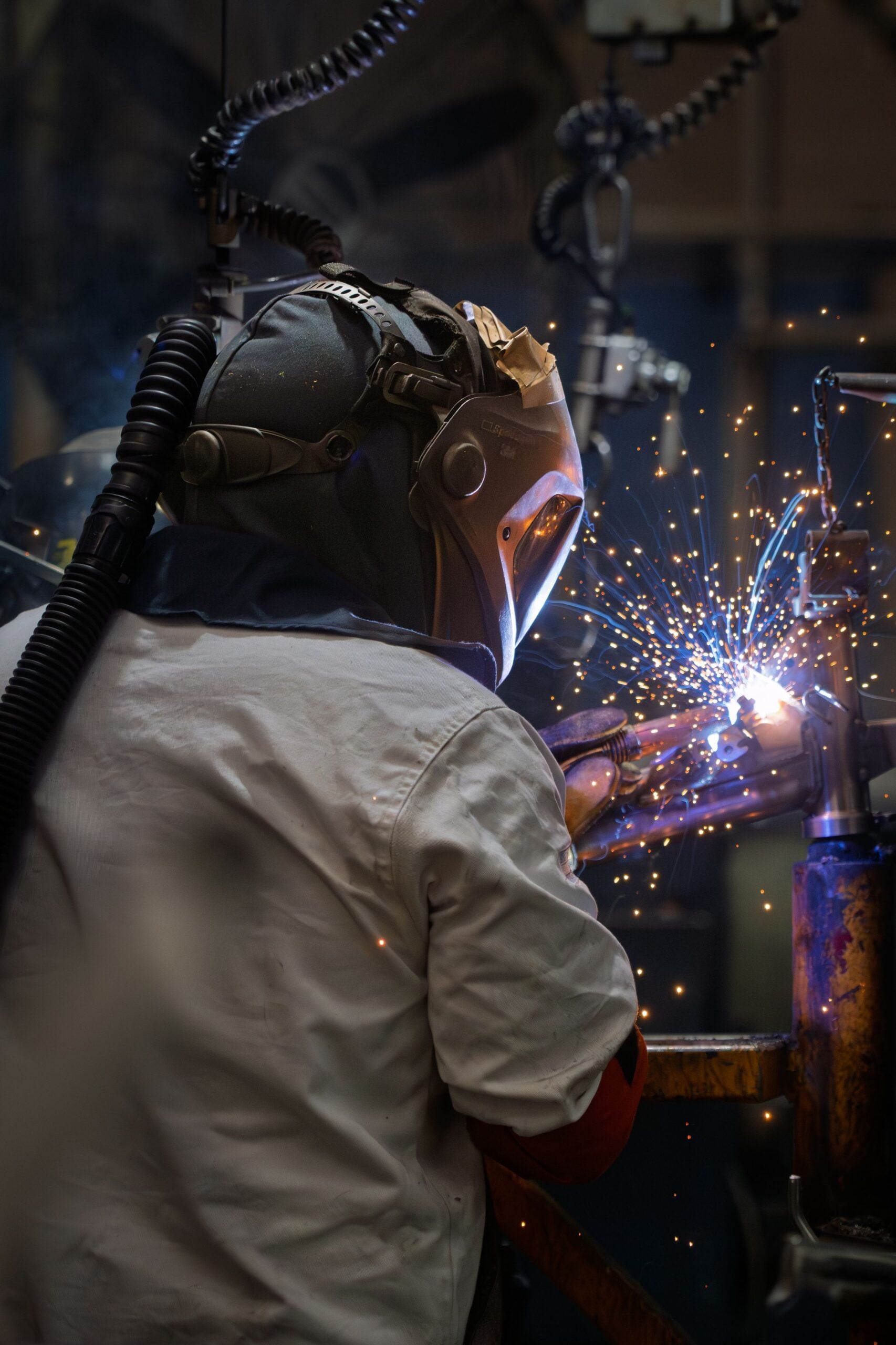 fabricator robotic welding
